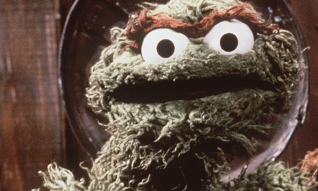 OSCAR-THE-GROUCH-001_2_
